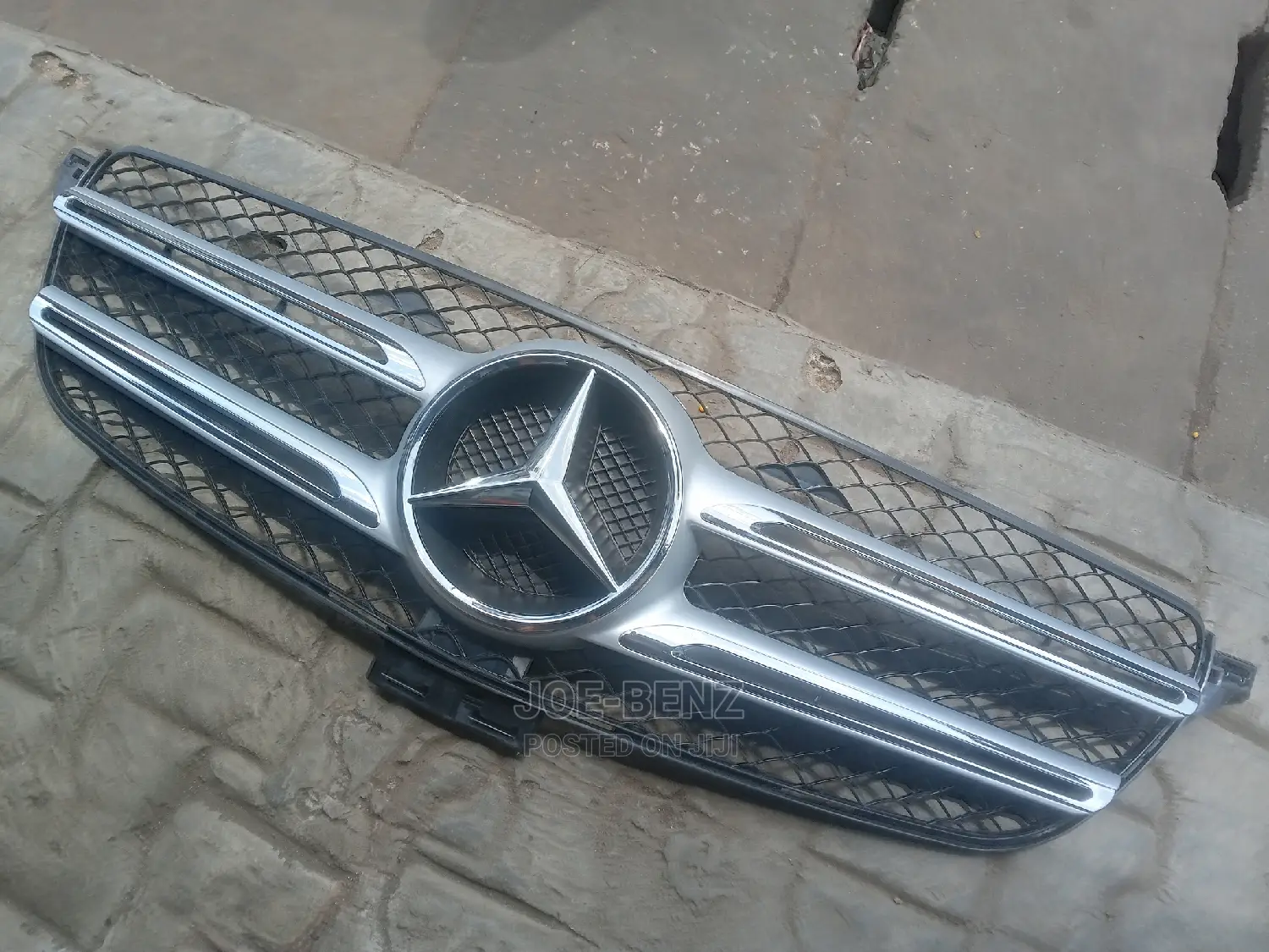 GLE 2018 Front Bumper Grill