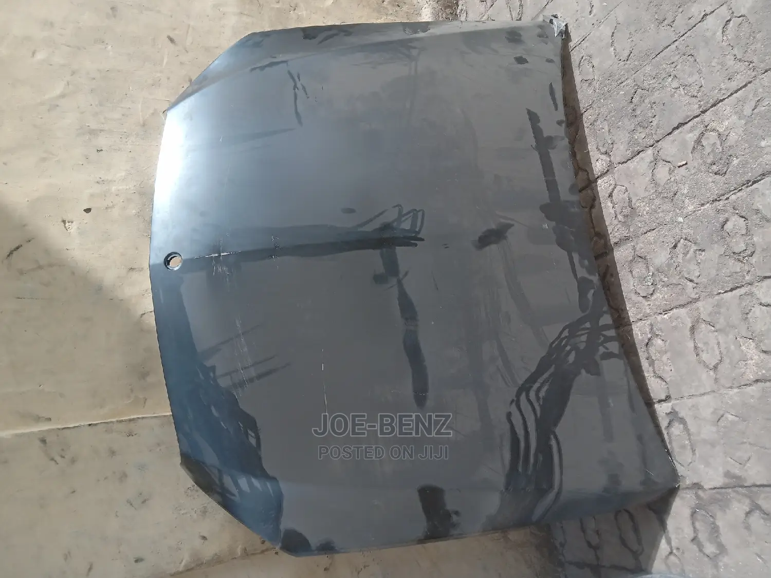 C300 2015 Bonnet