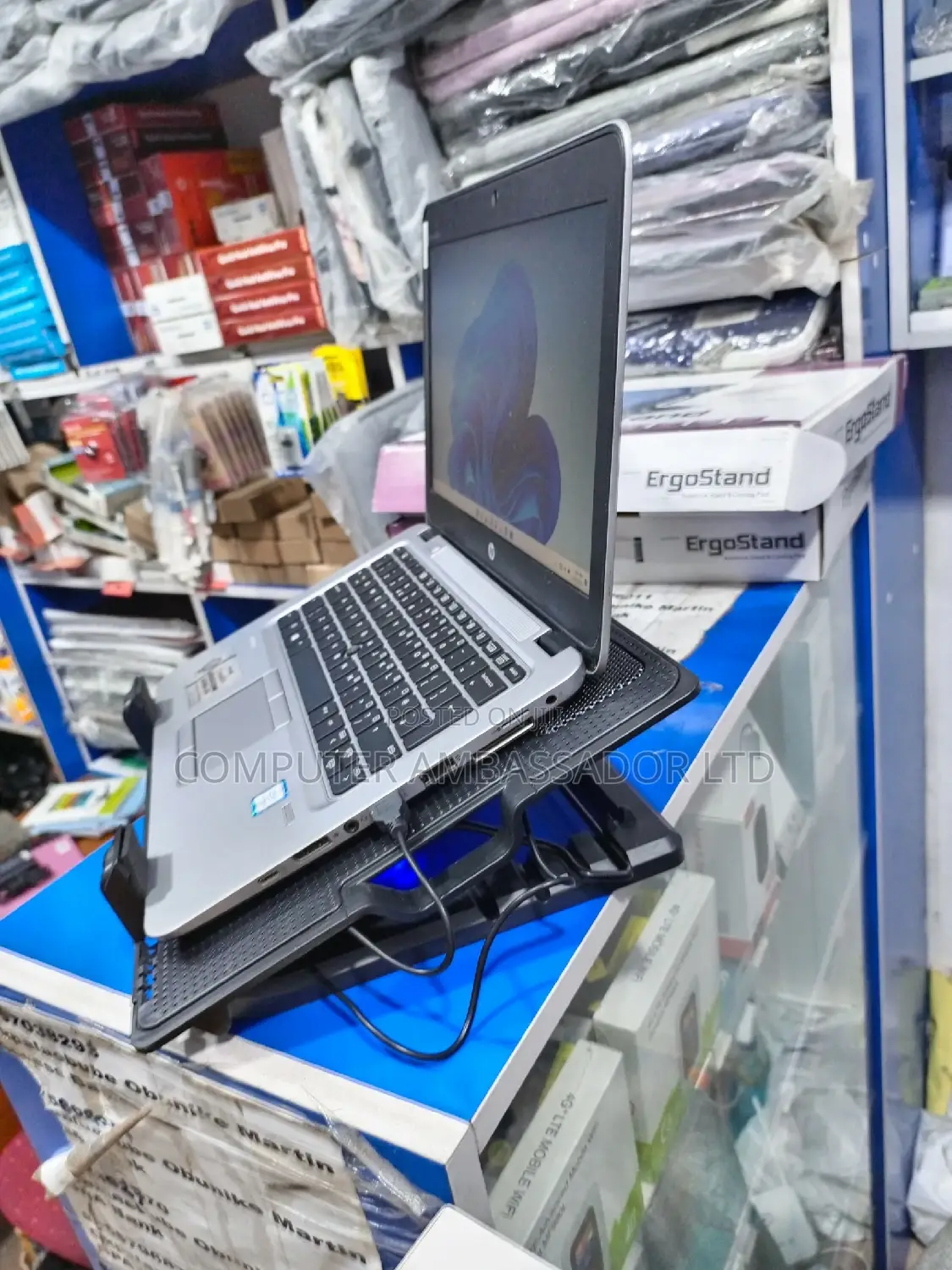 Gadgets Cooling Fan/ Stand