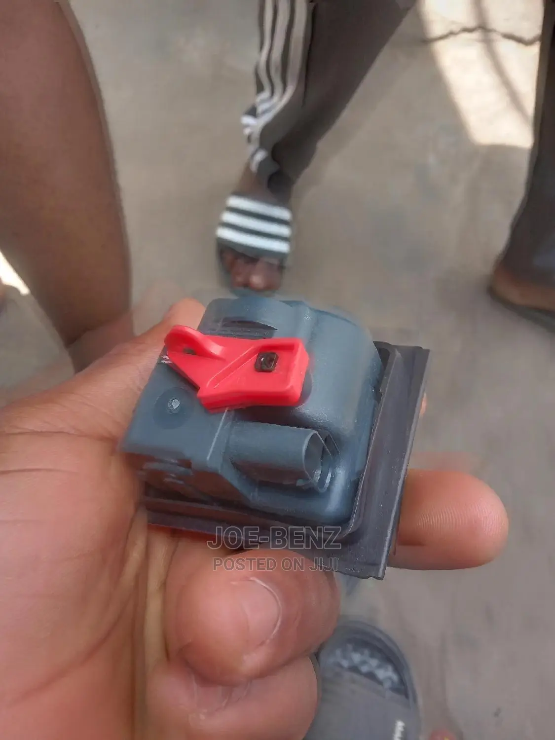 Gla, Cla, Gle, C300 Fuel Tank Clock