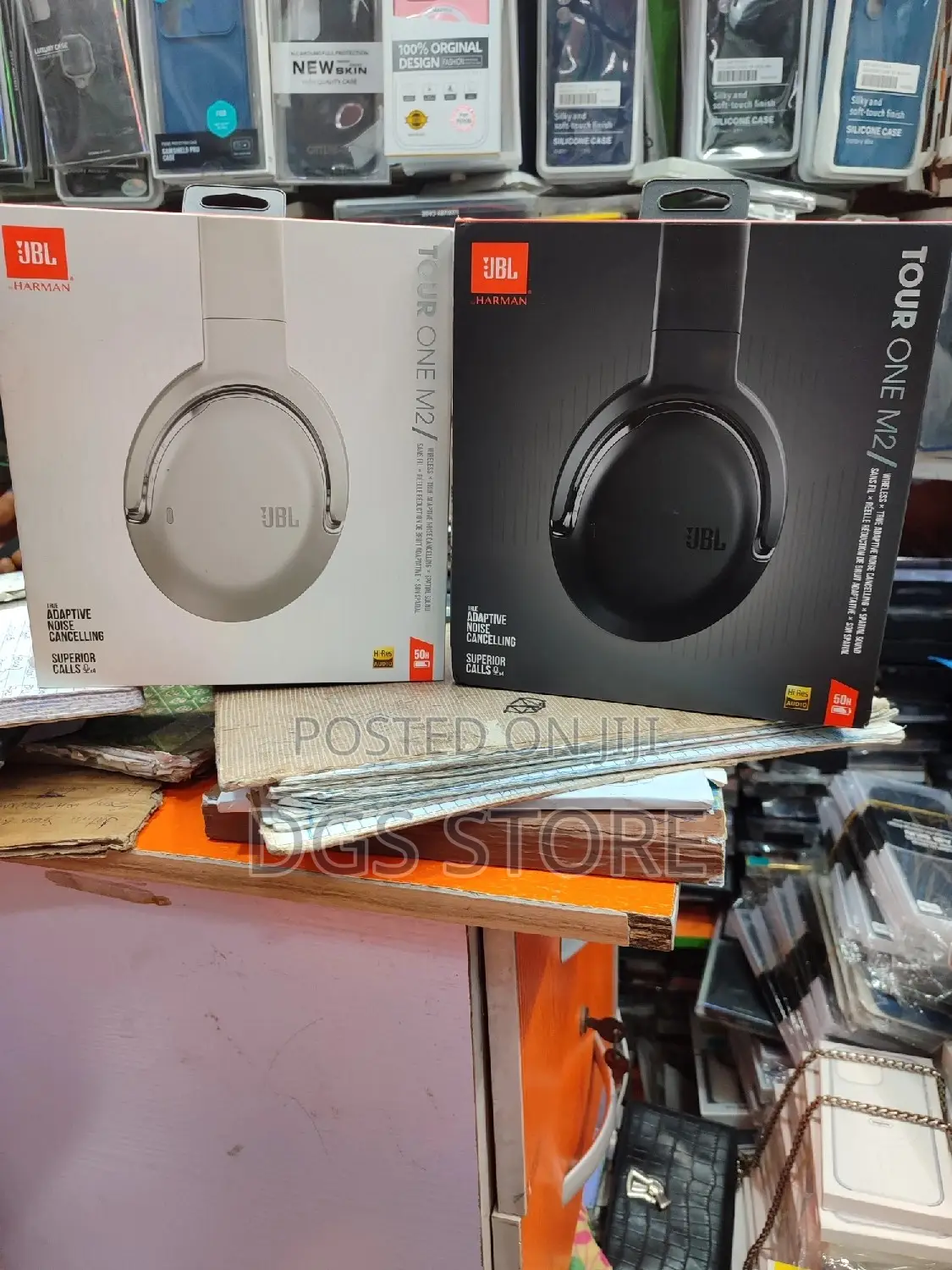 JBL Tour One M2 Bluetooth Headphone