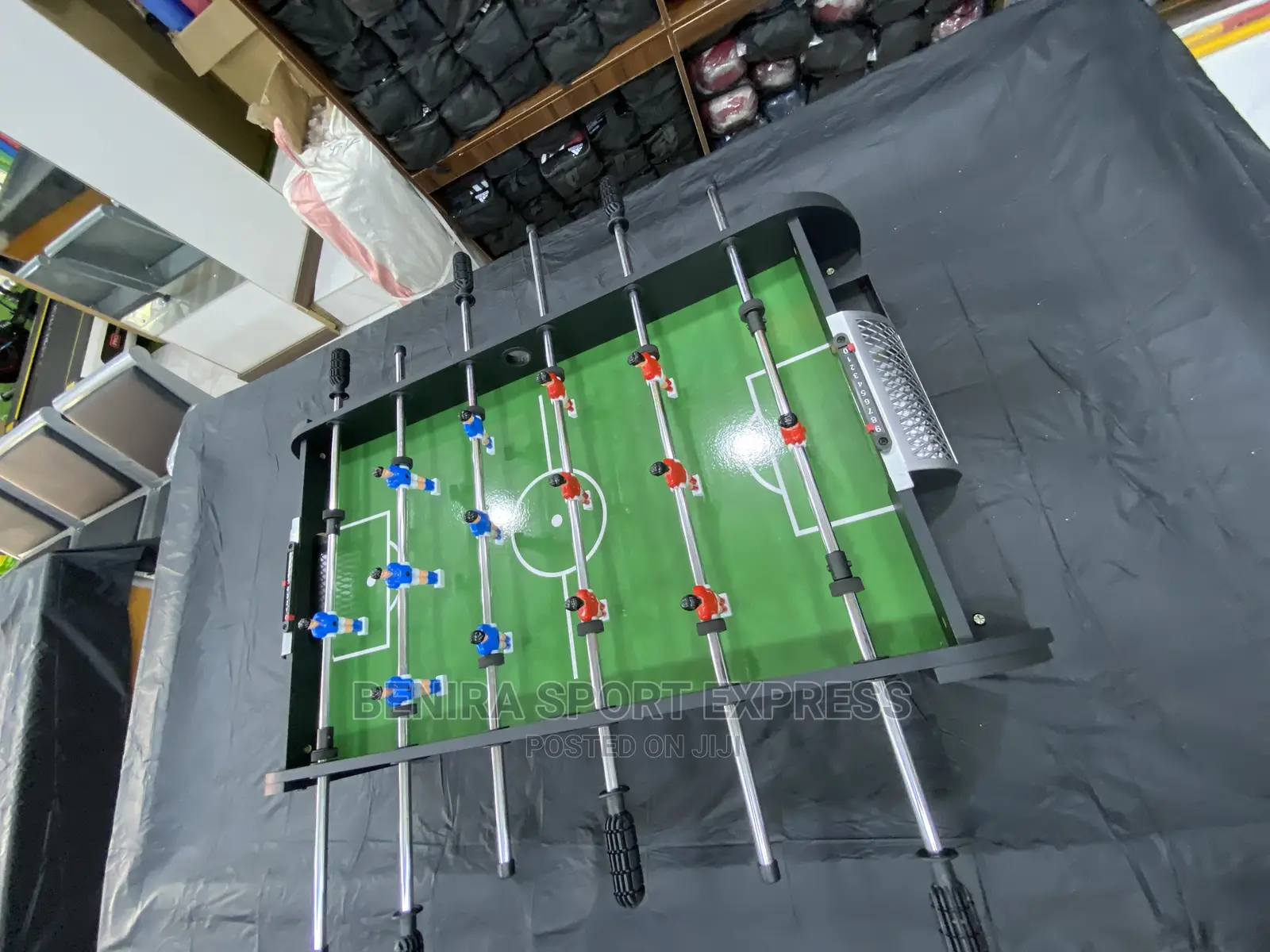 Miniature Fuss Ball Table