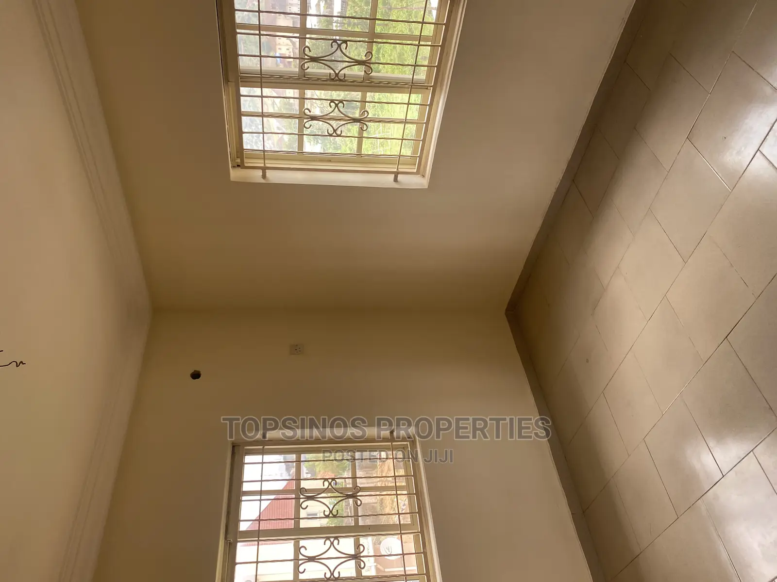 2bdrm Block of Flats in Dawaki for rent