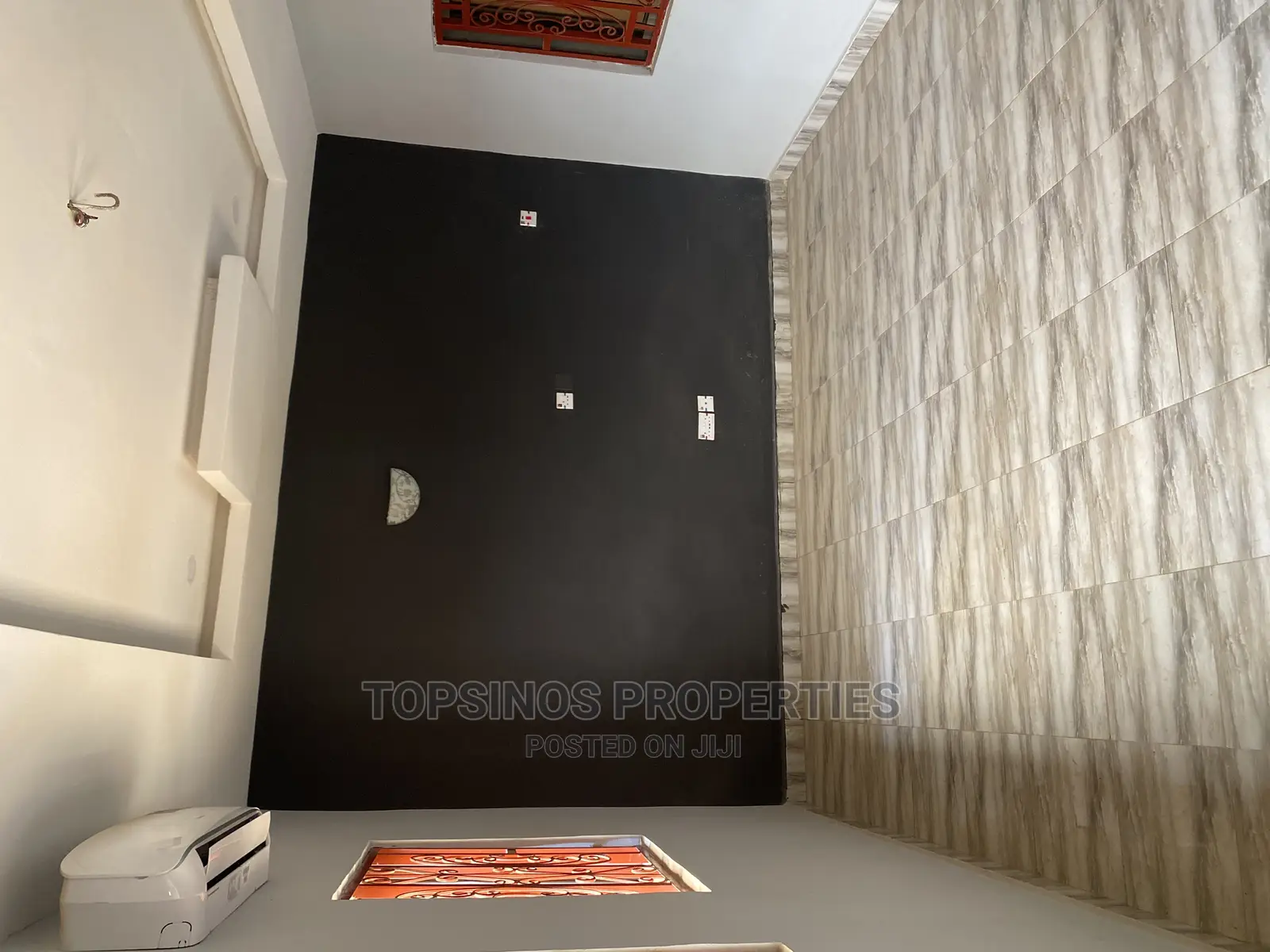 1bdrm Block of Flats in Dawaki for rent