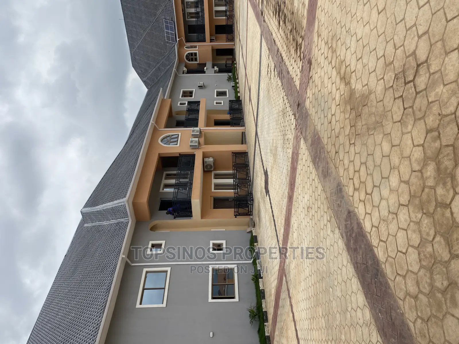 1bdrm Block of Flats in Dawaki for rent
