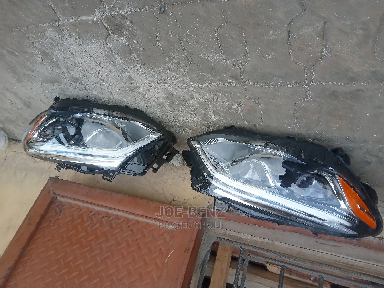 GLE 350 Set of Led Headlight and Charger