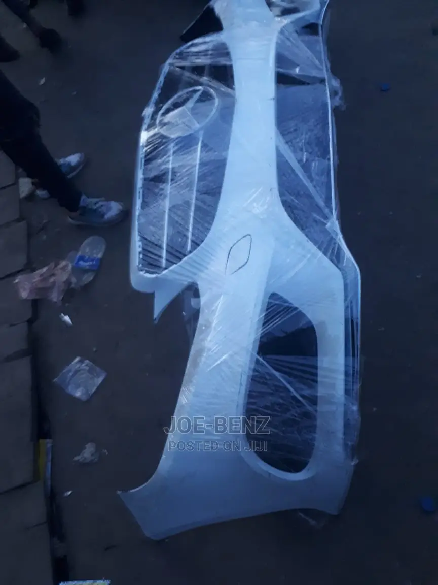 C300 2016 Front Bumper With Benz Logo