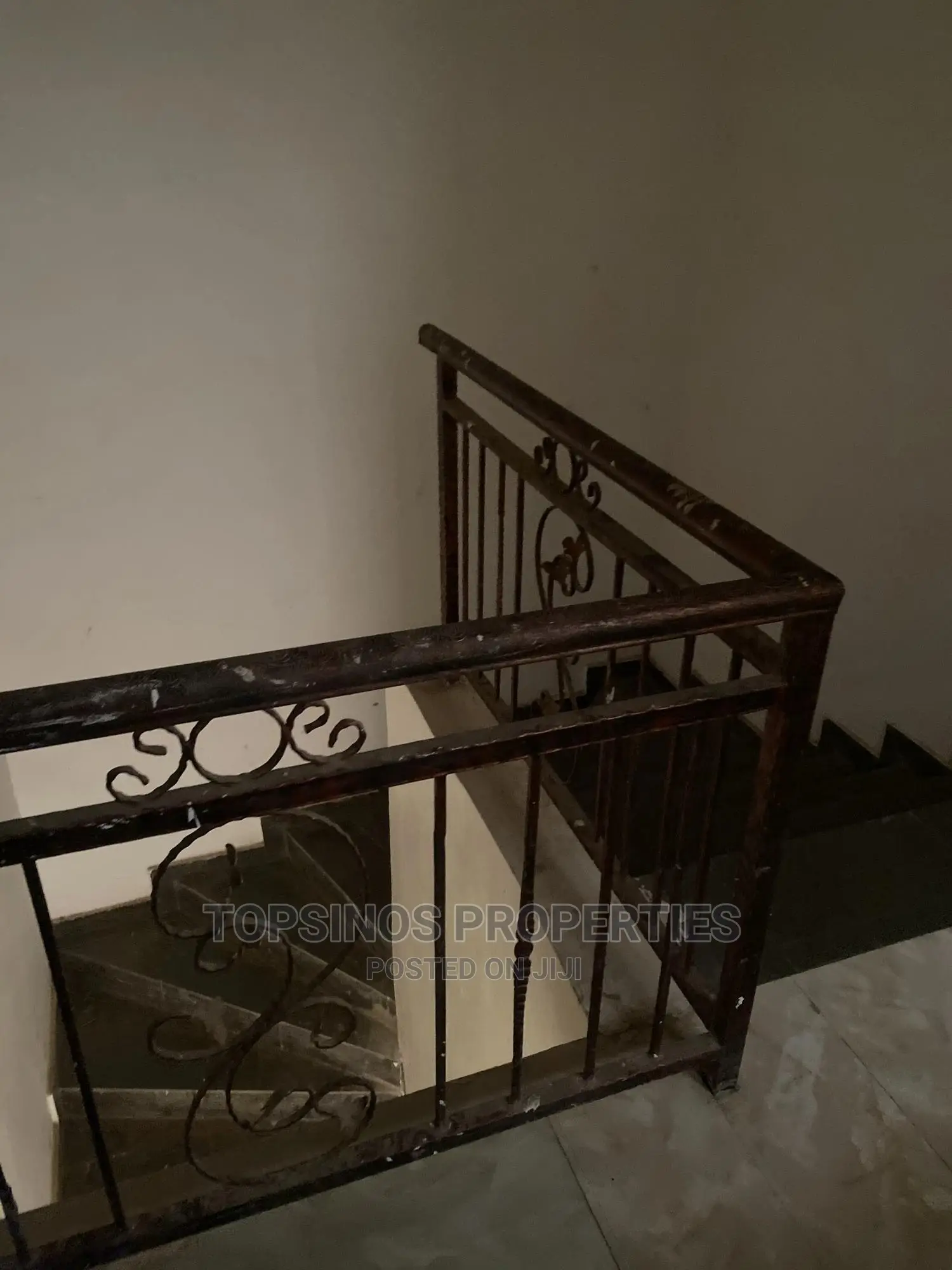 2bdrm Block of Flats in Dawaki for rent