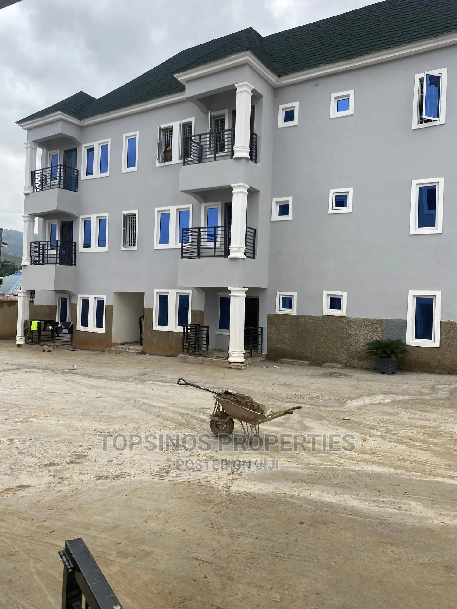 2bdrm Block of Flats in Dawaki for rent