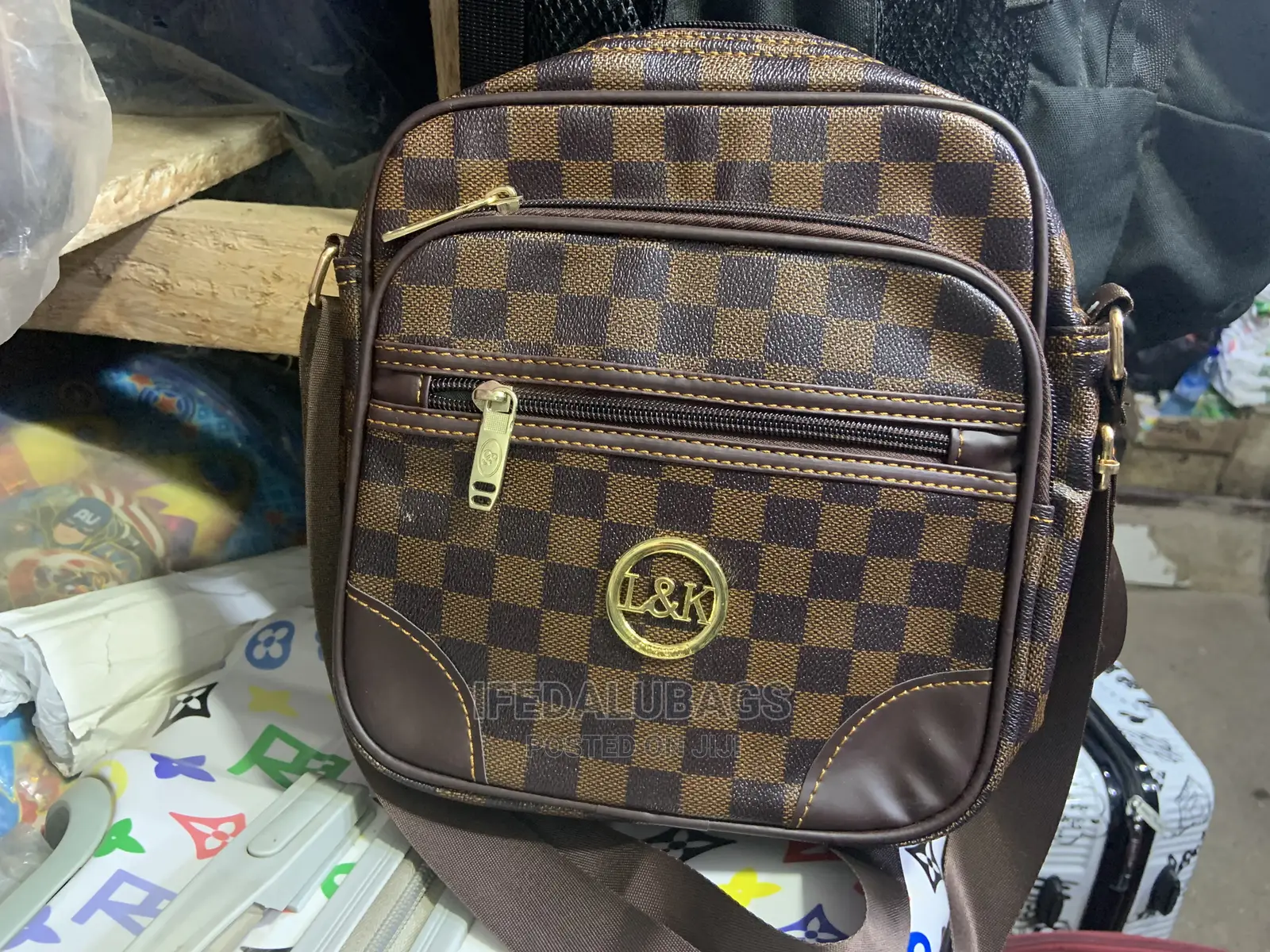 Small Lv Design Side/Cross Bag