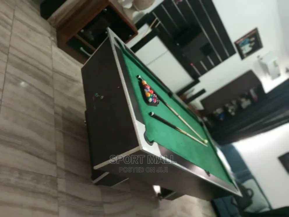 7ft Made Local Snooker With Accessories