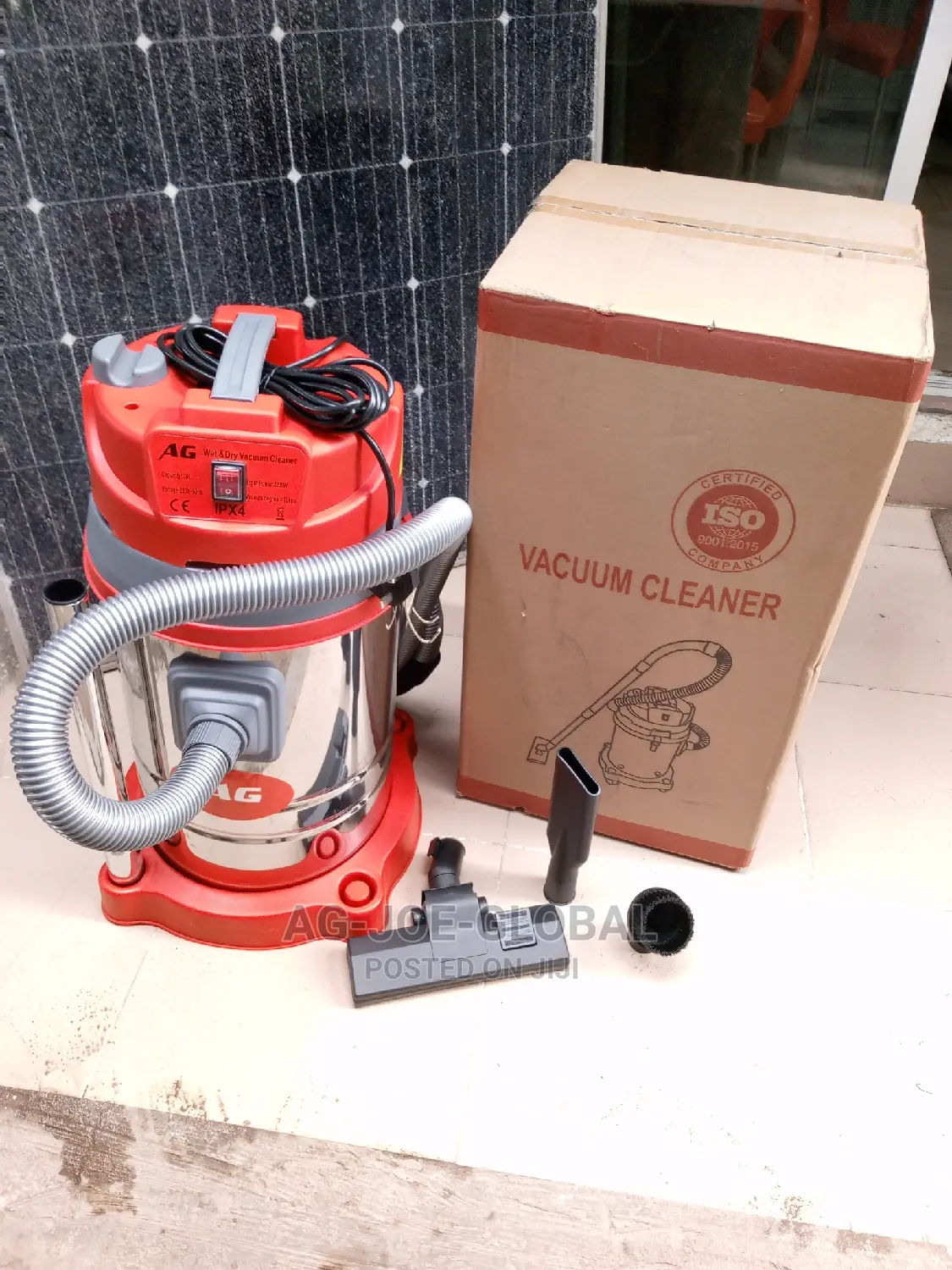 30 Liters Vacuum Cleaner Wet and Dry 2200 Watts
