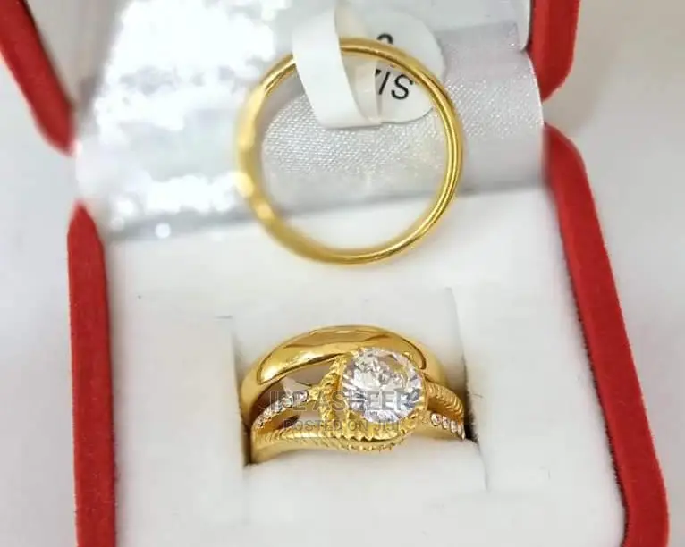 Couples France Gold Set of Wedding Ring 001