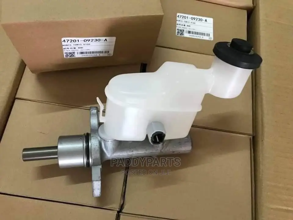 Toyota Hilux Master Brake Cylinder