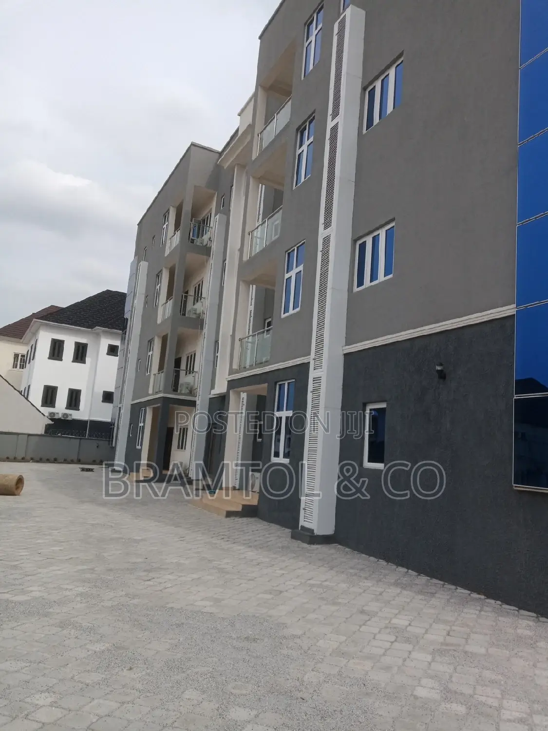 Furnished 2bdrm Block of Flats in Wuse 2 for rent