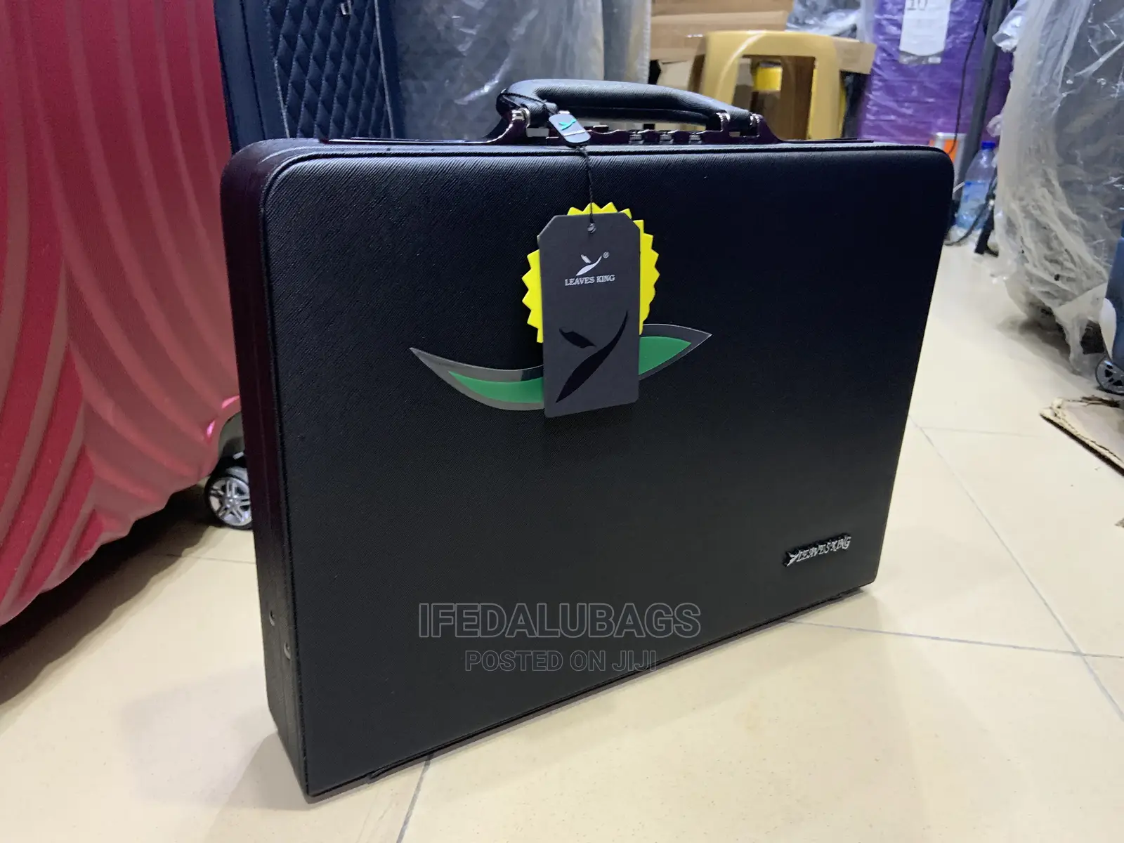 Medium Size High Quality Leaves King Office Brief Case