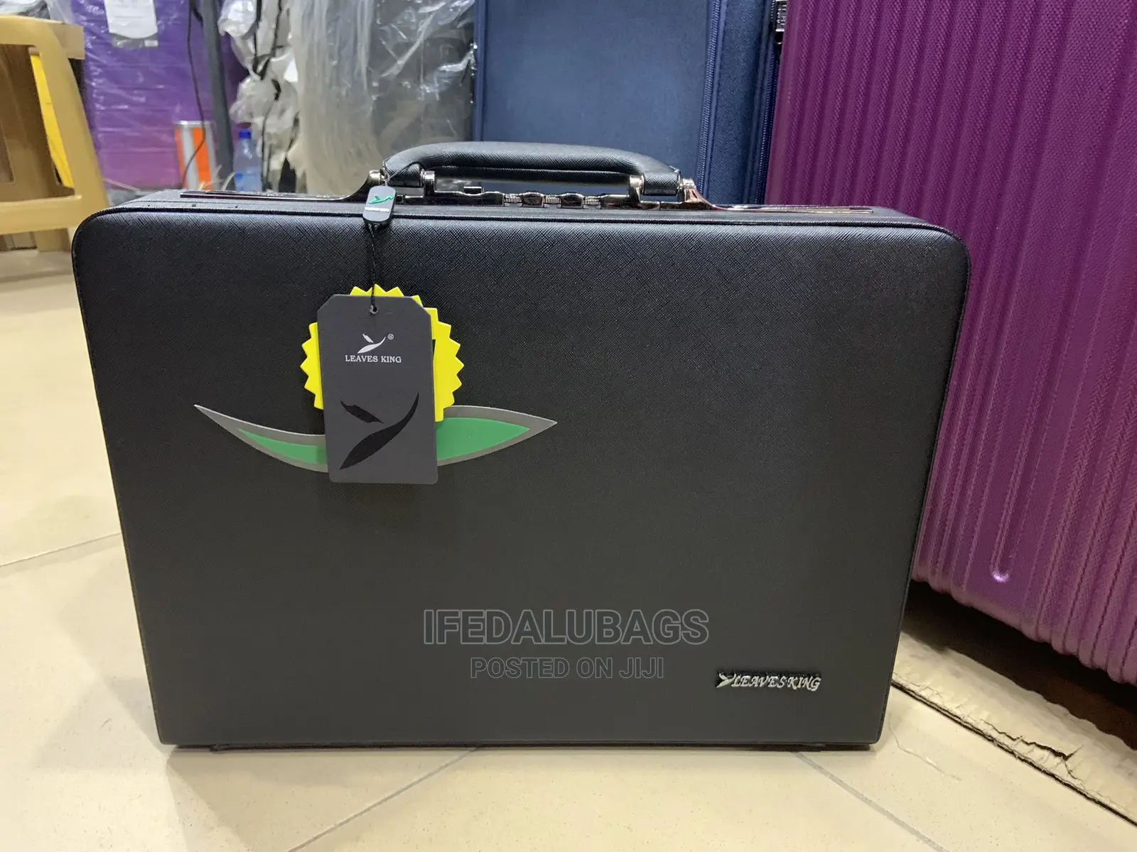 Medium Size High Quality Leaves King Office Brief Case