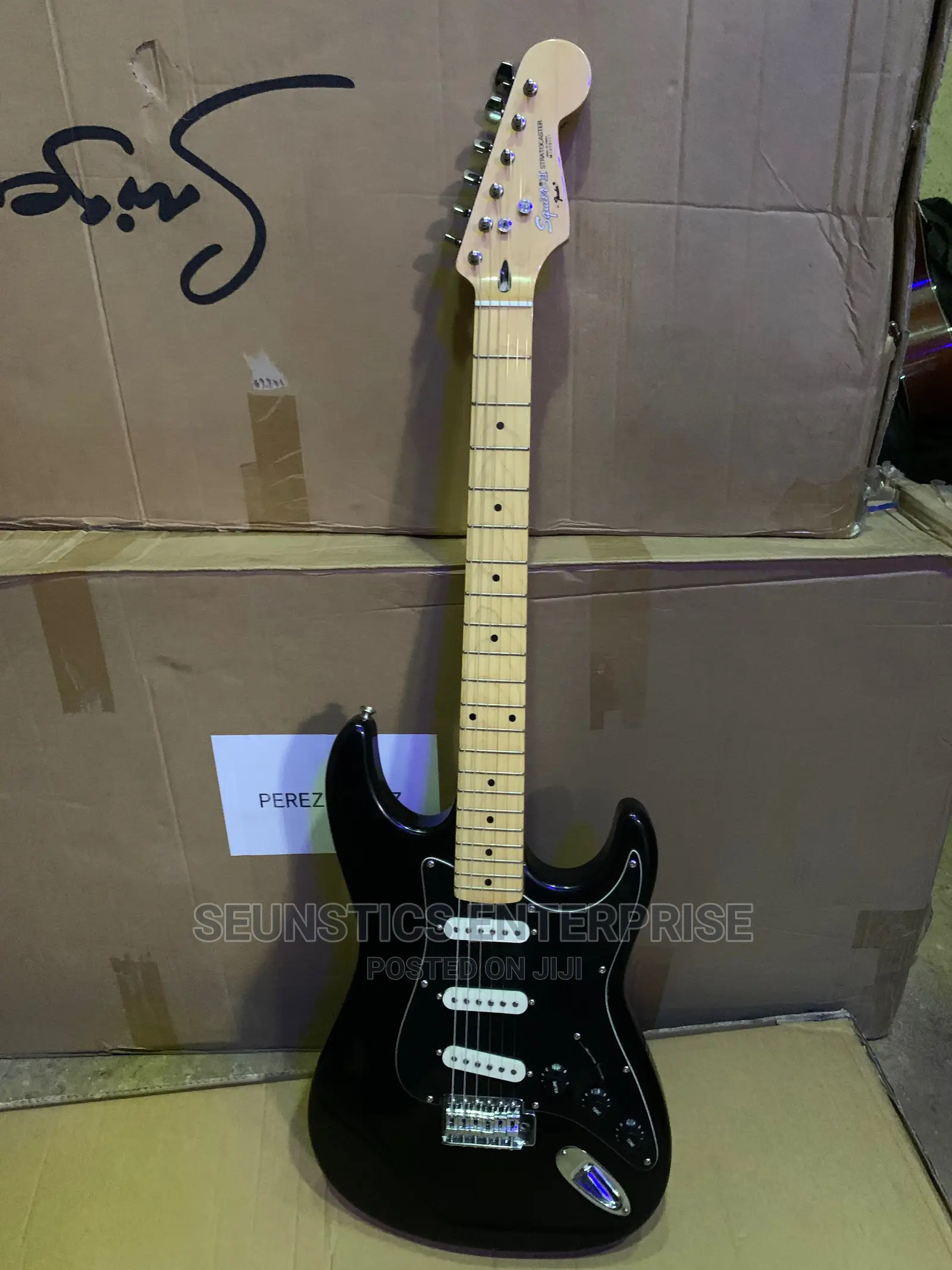 Quality Squier 2 by Fender Stratocaster Lead Guitar