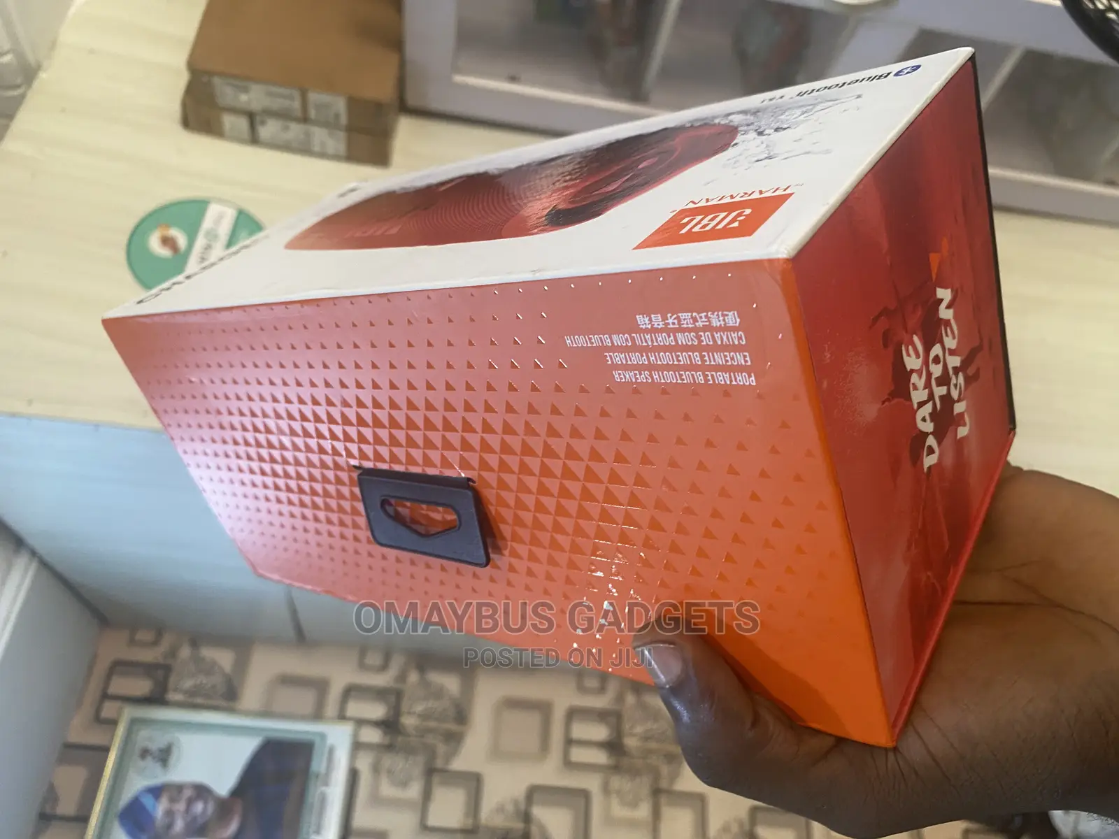 Omaybus Gadgets