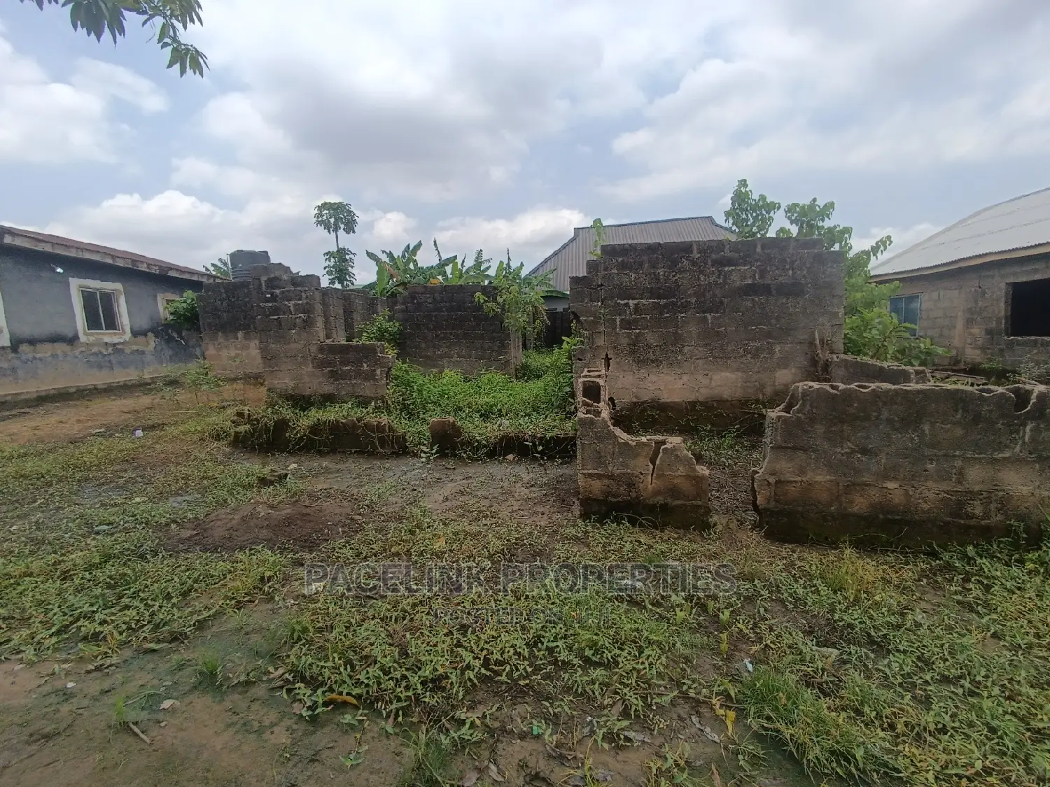 Full Plot of Land for Sale in Ipaja 