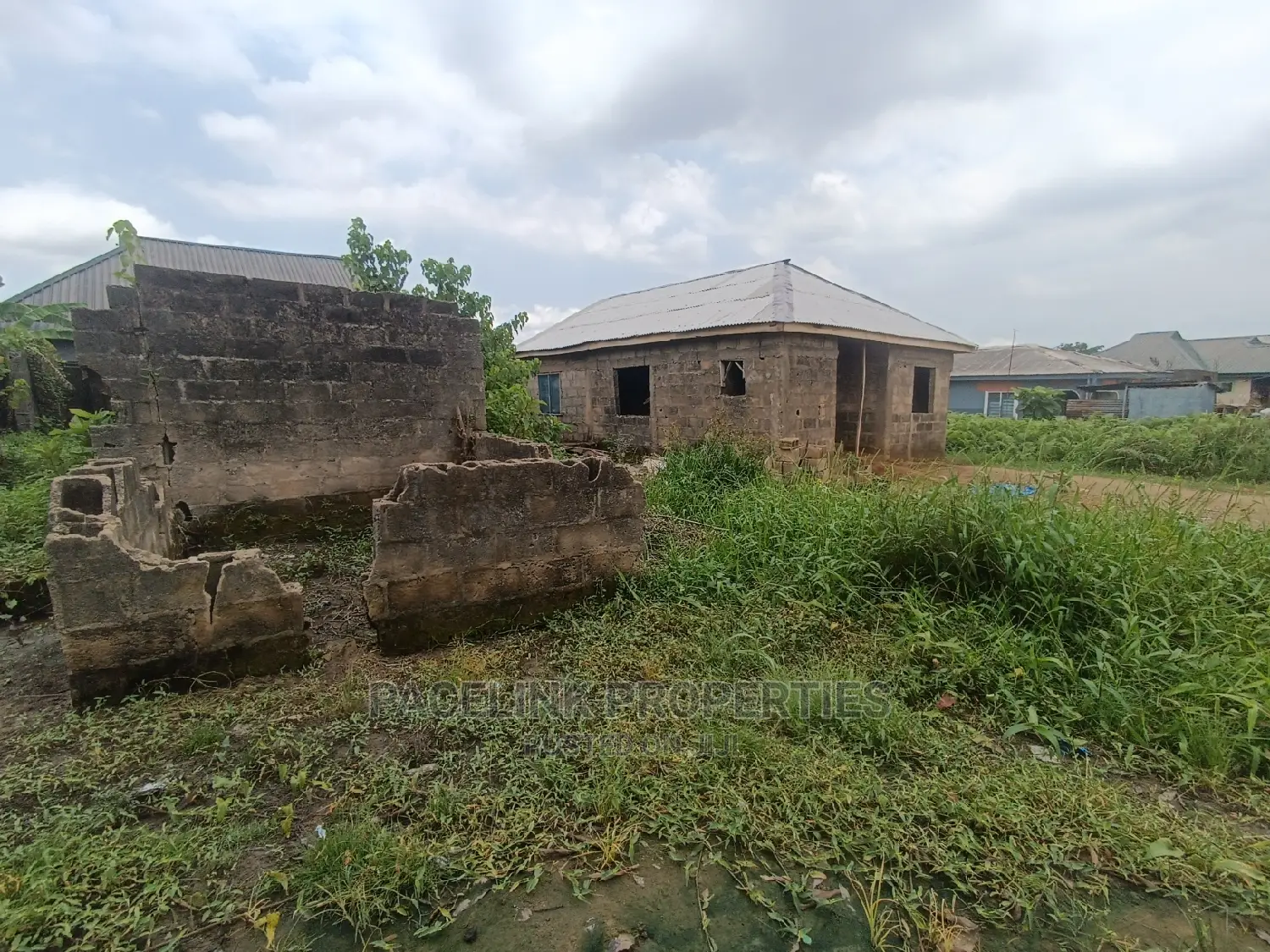 Full Plot of Land for Sale in Ipaja 
