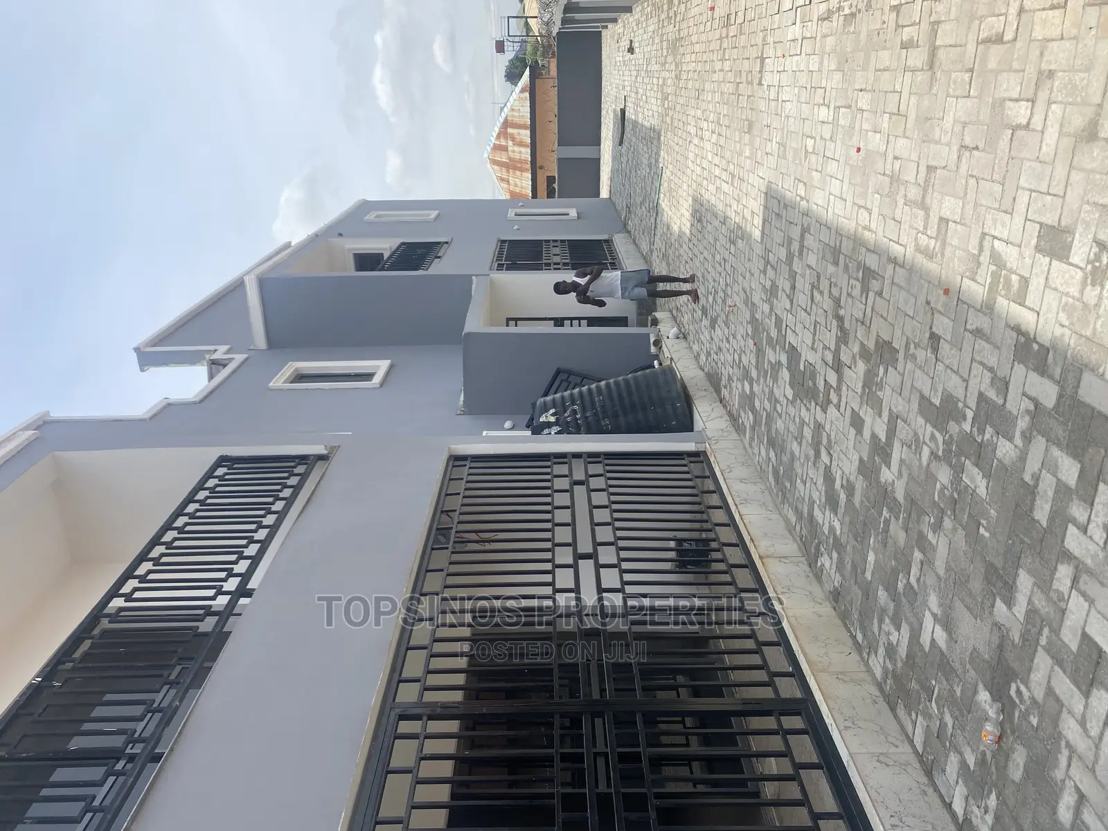 3bdrm Block of Flats in Dawaki for rent