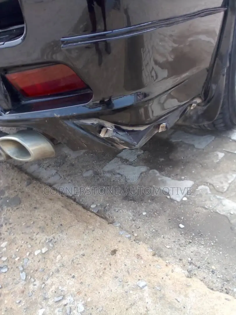 Back Spoiler Chrome Prado 2018