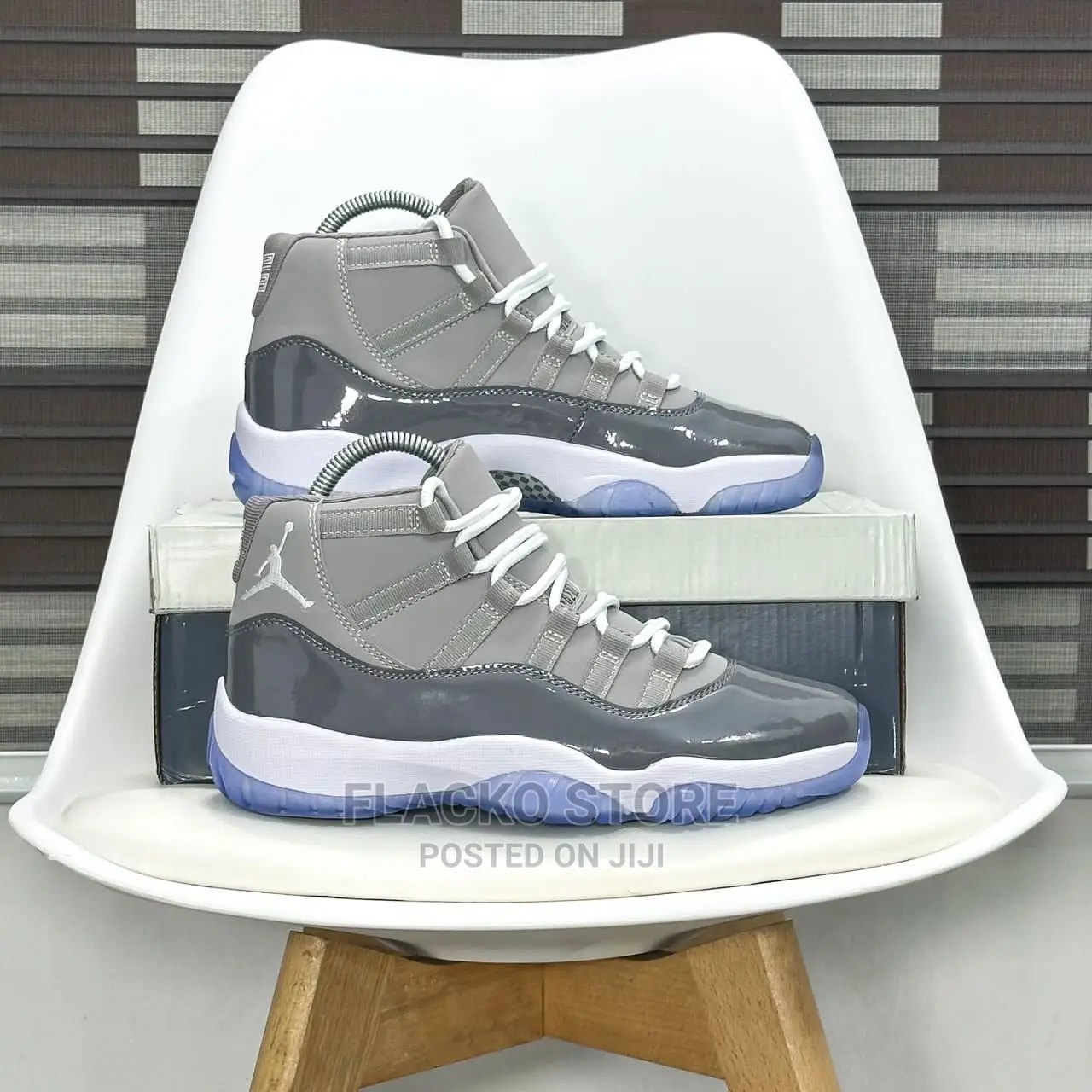 Original Air Jordan 11 Retro Cool Grey Sneakers