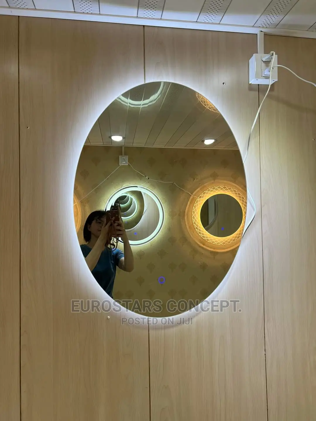 Design Mirror With Back Light