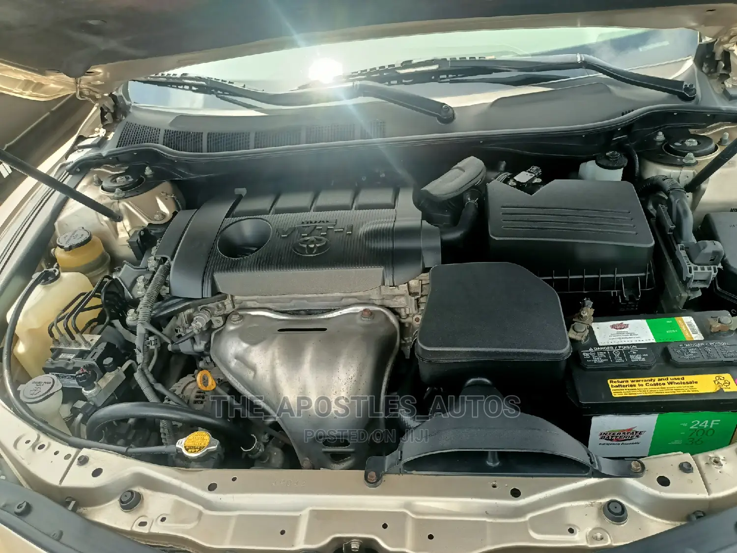 Toyota Camry 2010 Gold