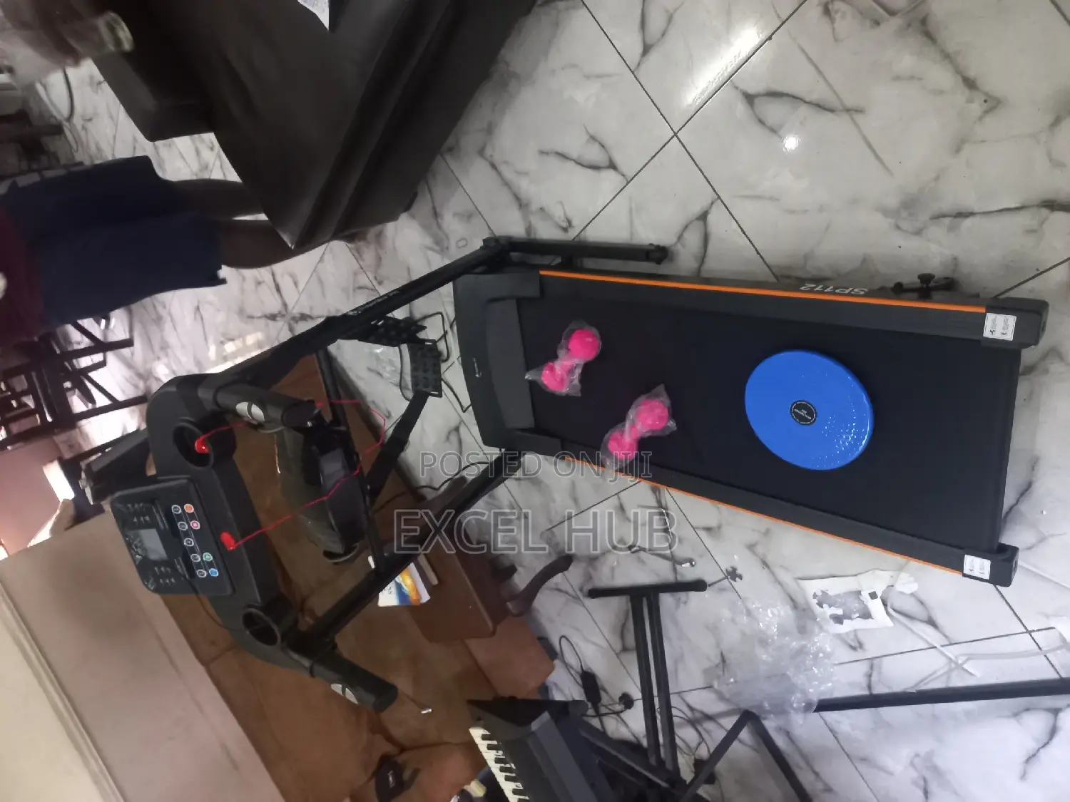 2hp With Massager, Dumbbell And Twister 85io