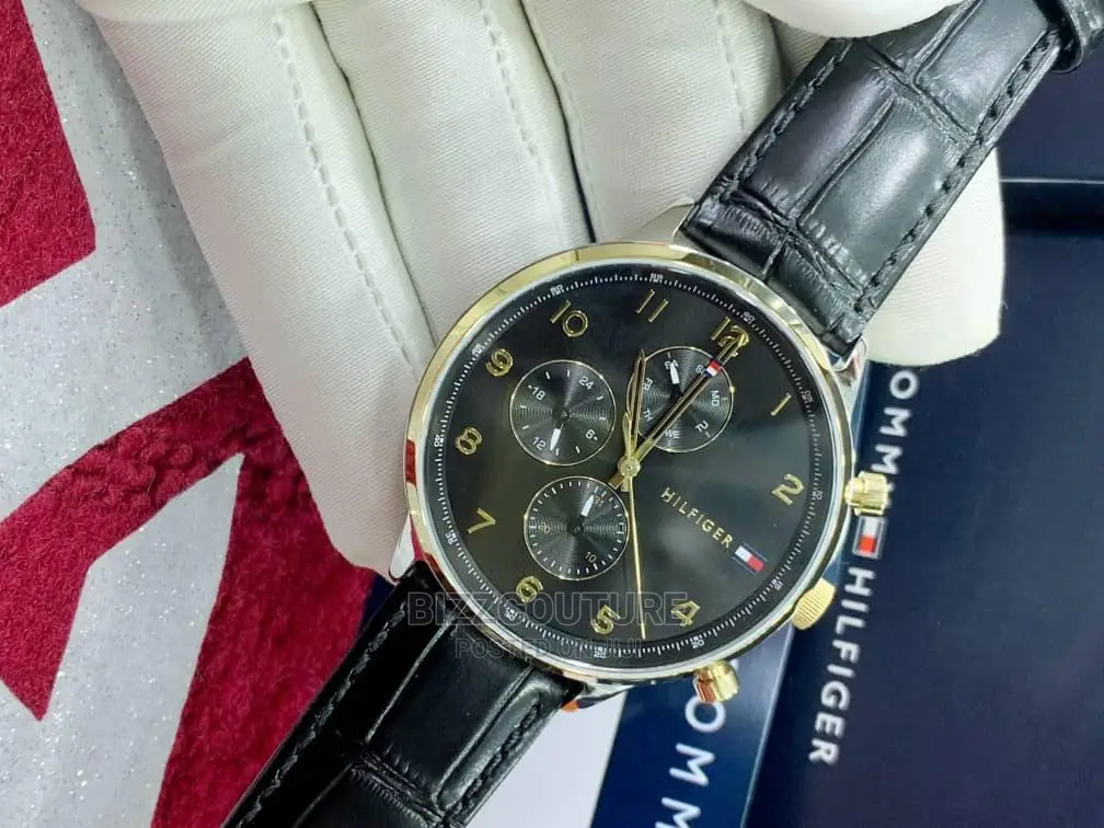 Original TOMMY HILFIGER Leather Strapwatch Available Instore