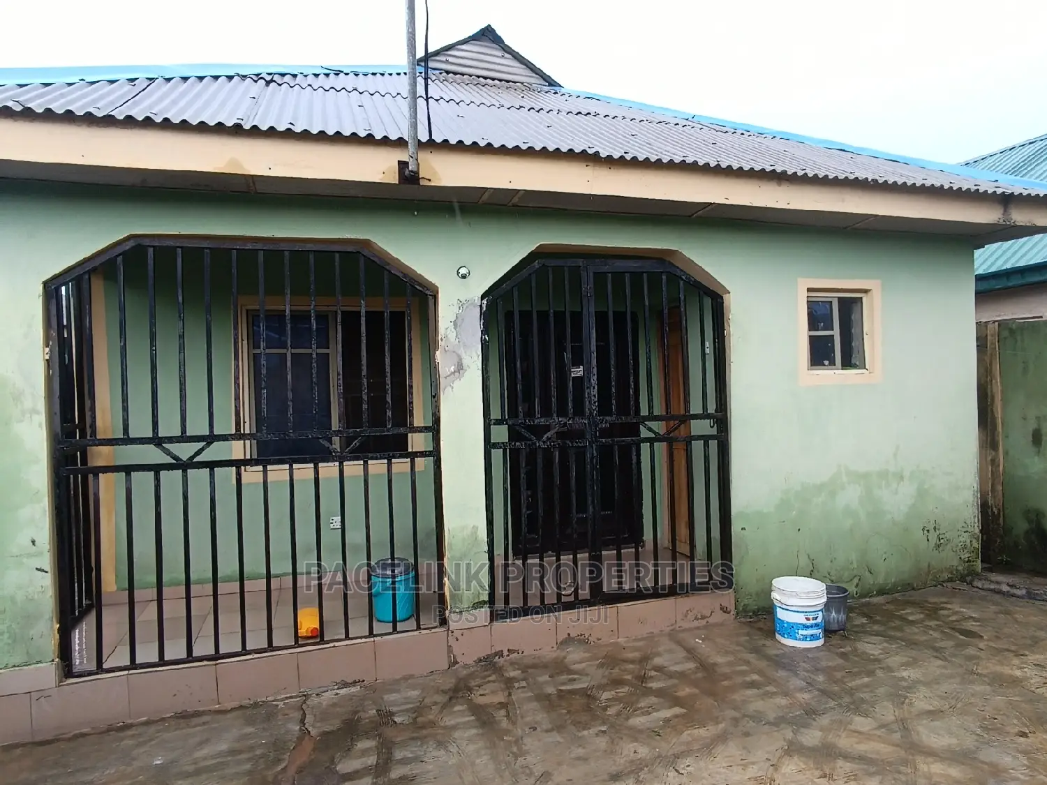 Mini Flat in Ayobo for rent
