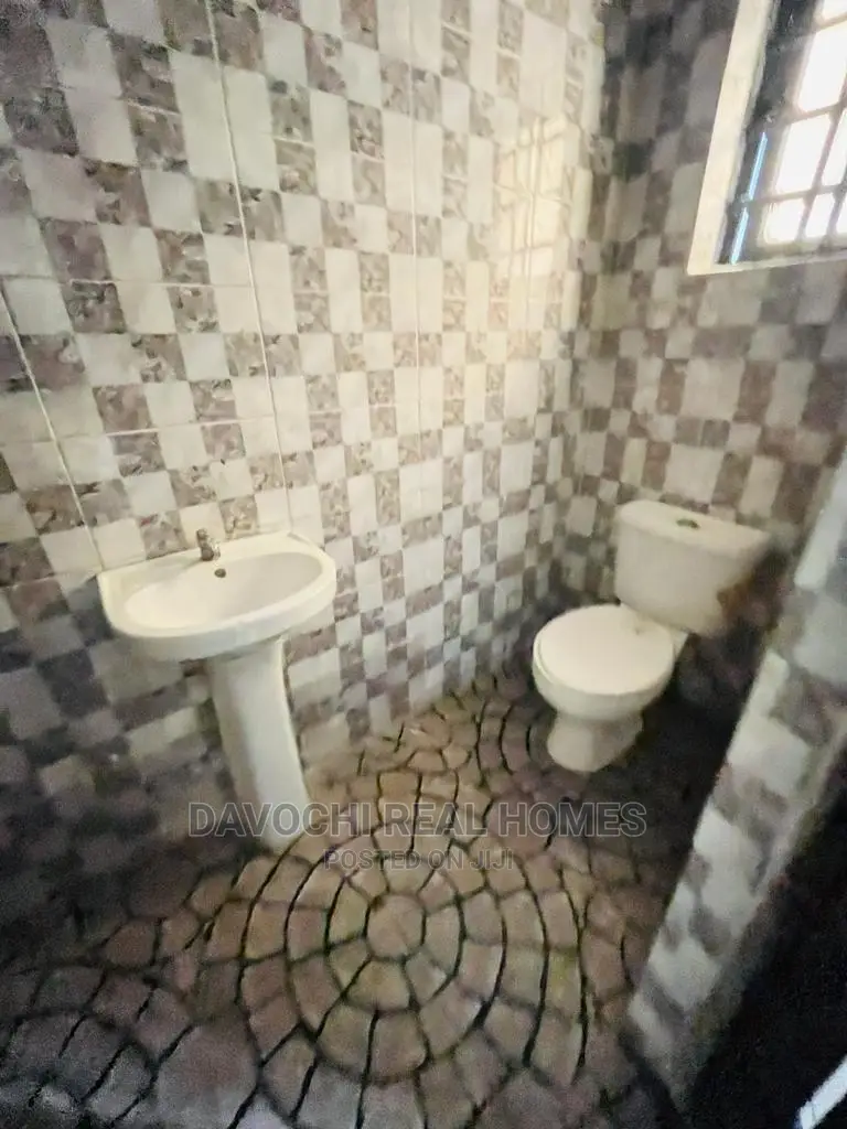 2bdrm Apartment in Lekki Ikate for rent