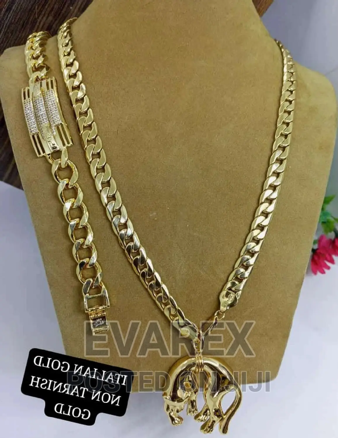Italian Gold Men Necklace With Bracelet. Non Tarnish
