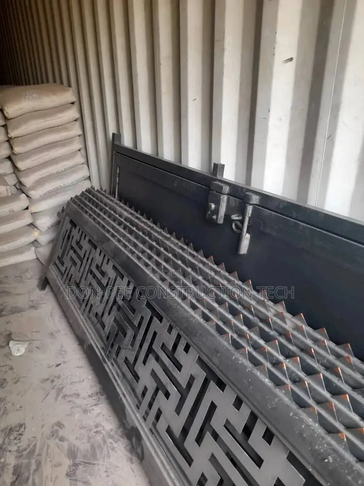 Lesser Cut Gate