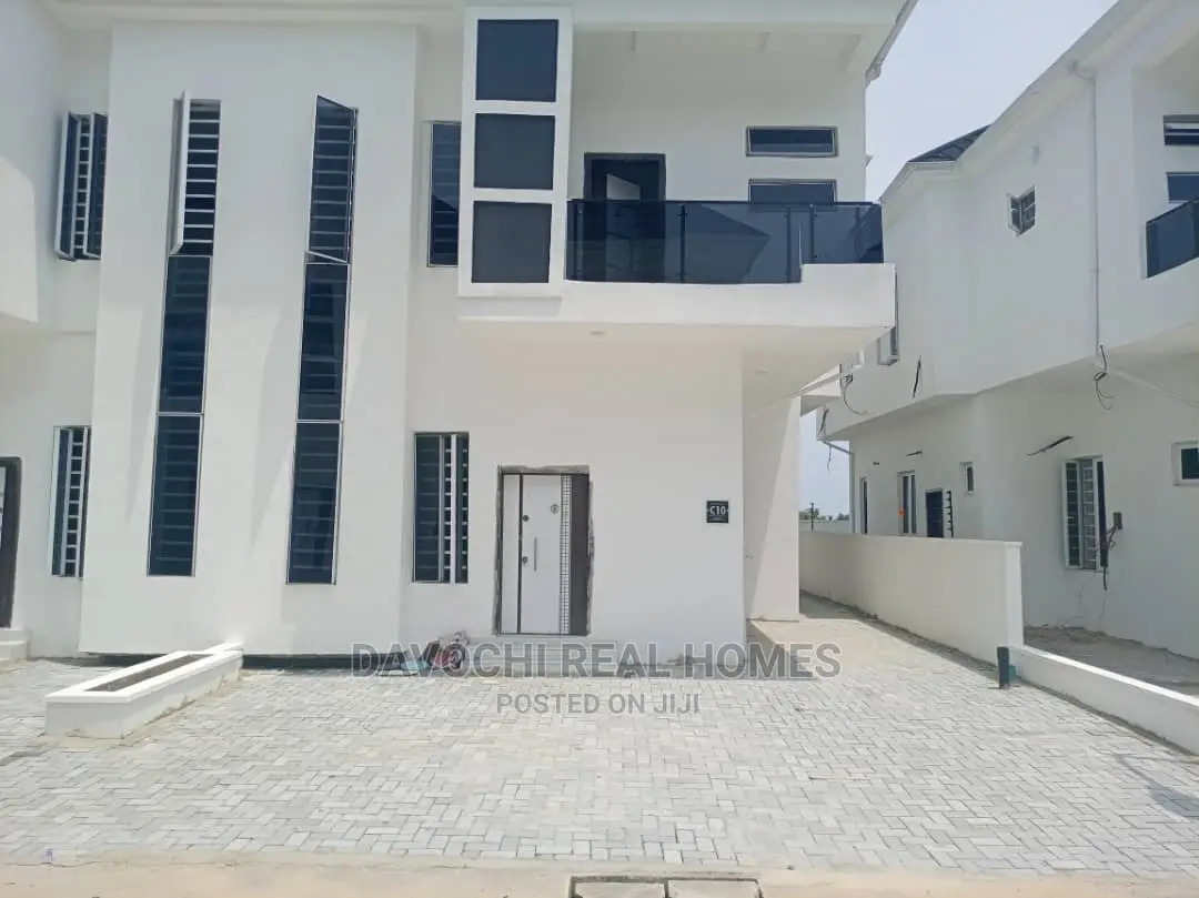 4bdrm Duplex in Orchid Road, Lekki for rent