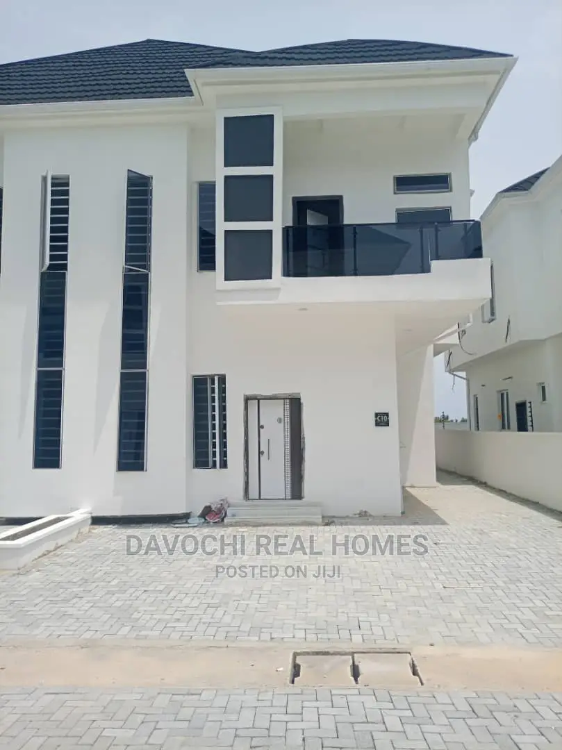 4bdrm Duplex in Orchid Road, Lekki for rent