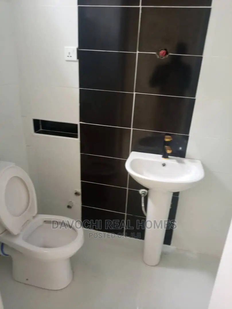 4bdrm Duplex in Orchid Road, Lekki for rent