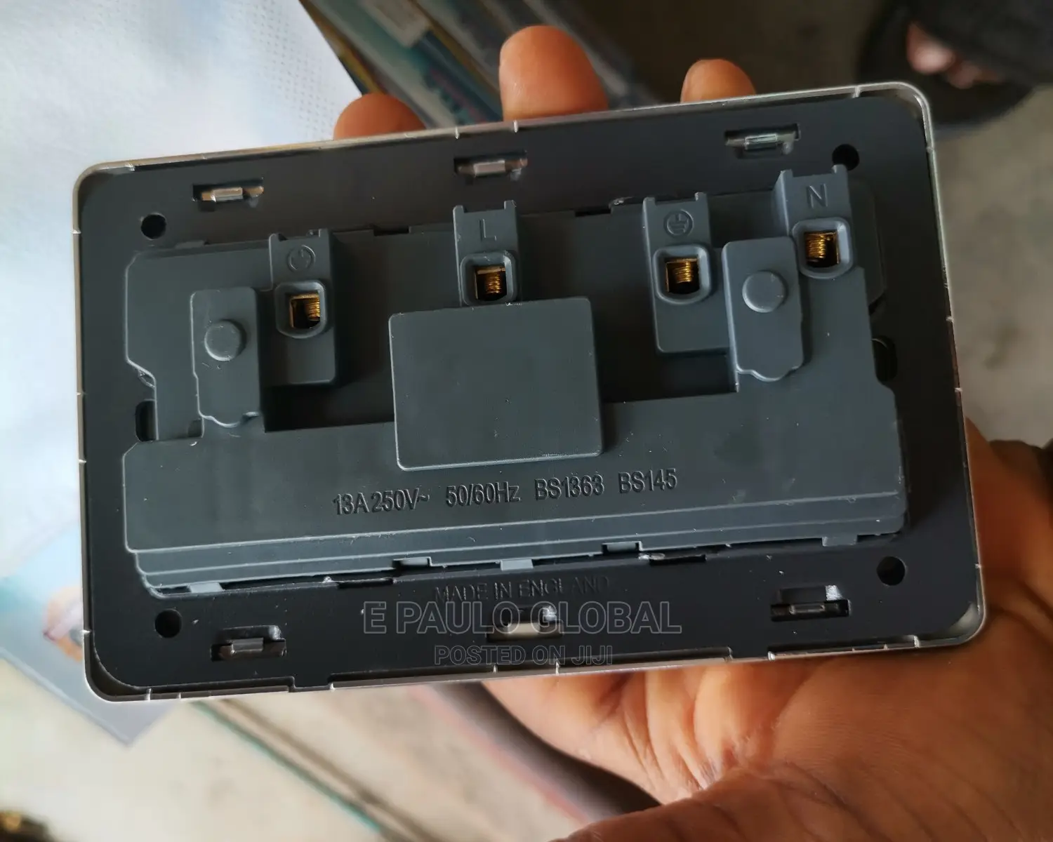 13a/250v Double Socket