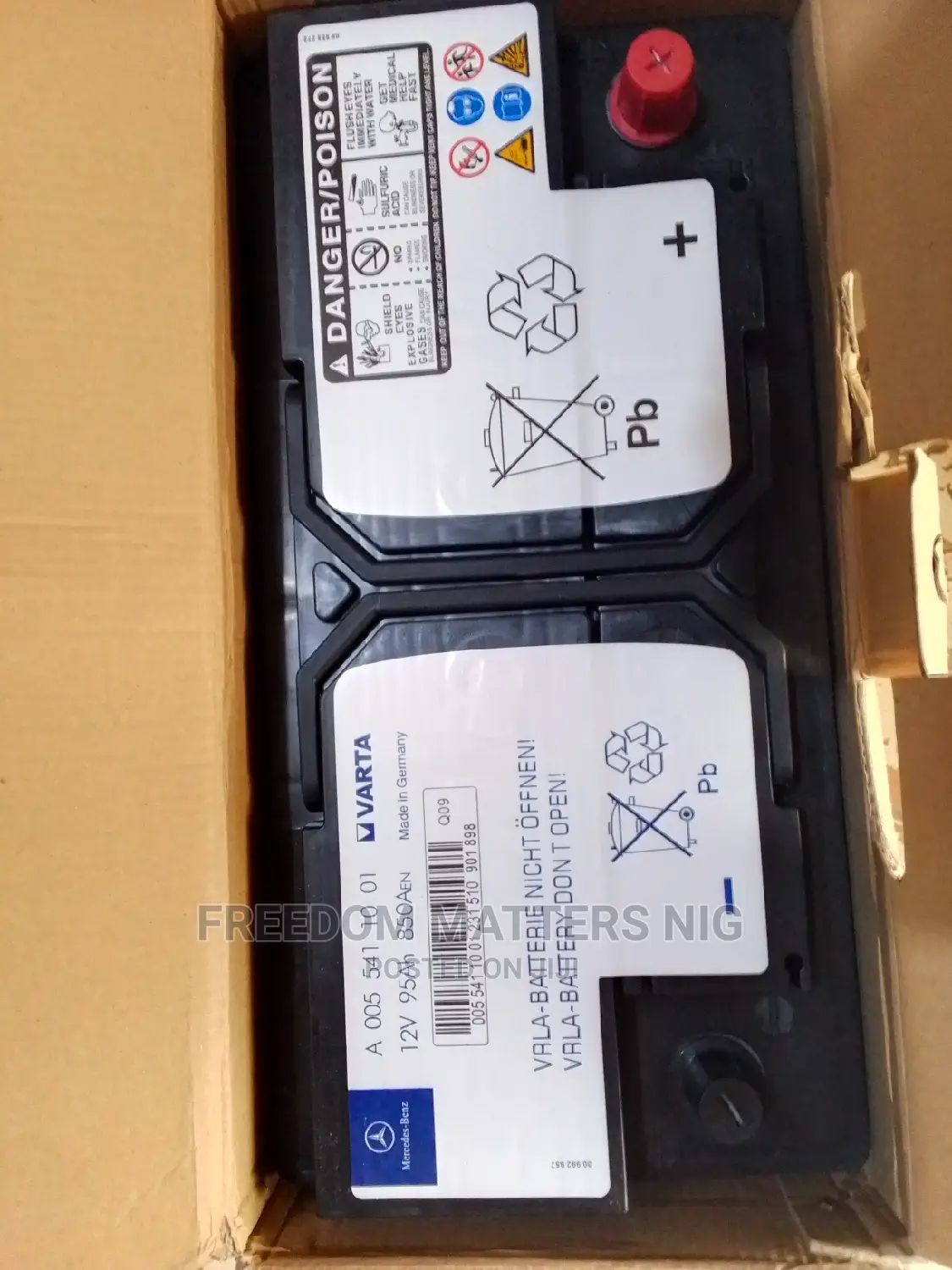 Mercedes Benz Battery
