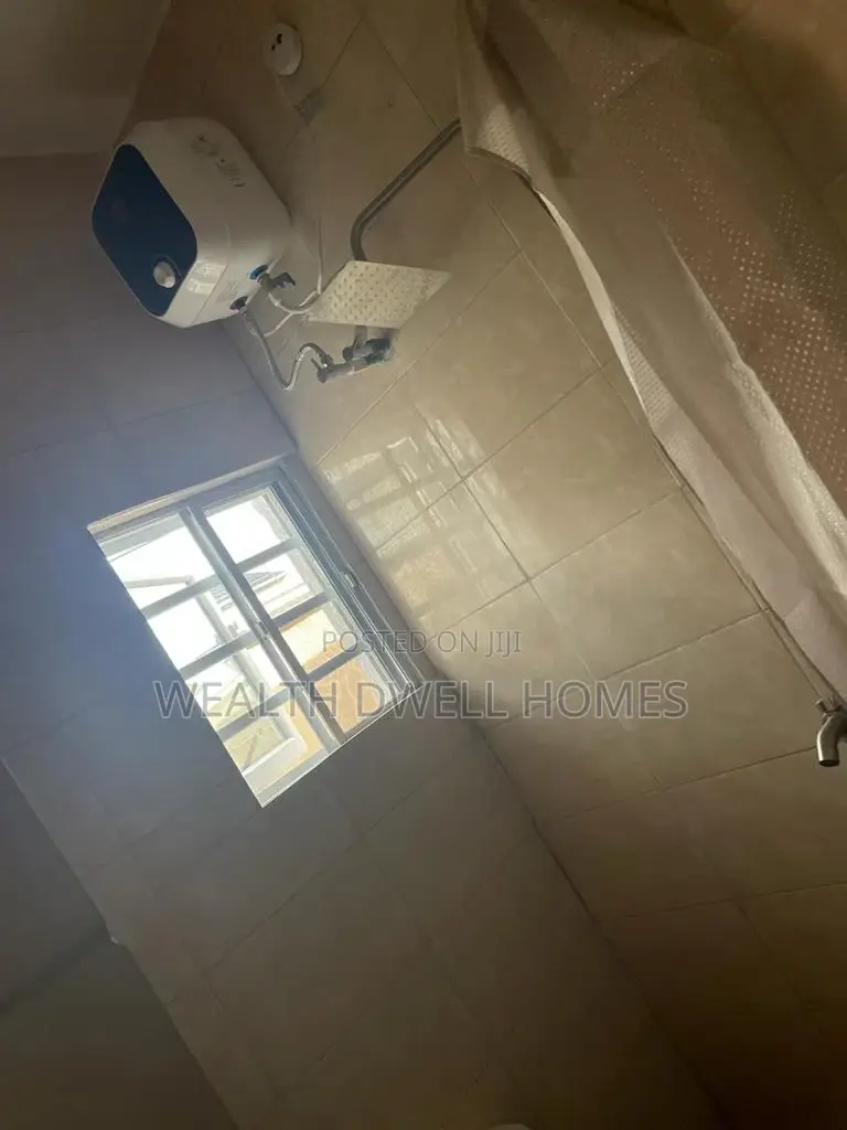 Furnished 2bdrm House in Alagbaka Extension, Akure for sale
