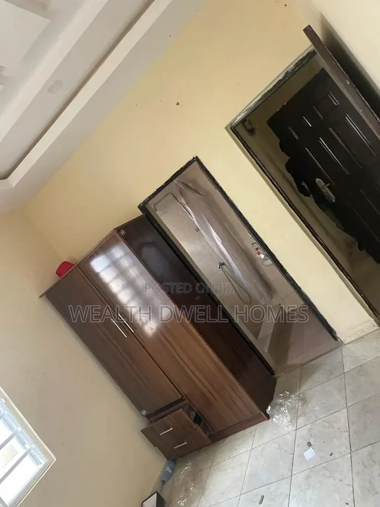 Furnished 2bdrm House in Alagbaka Extension, Akure for sale