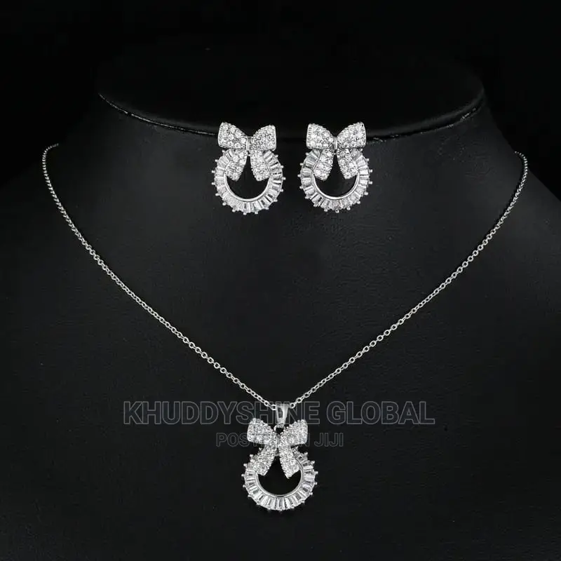 Ladies Jewelries