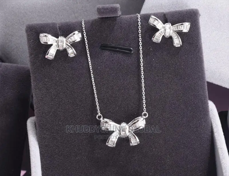 Ladies Jewelries