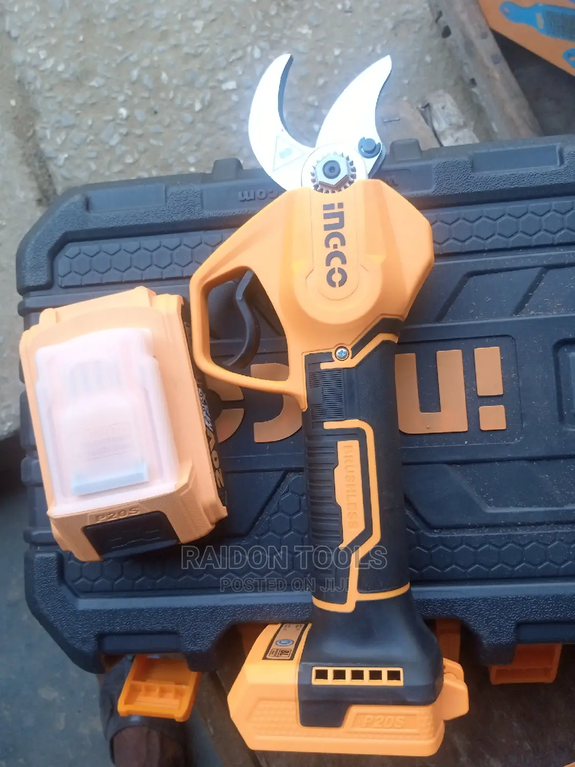 Cordless PVC Pipes Cutter ,20V INGCO