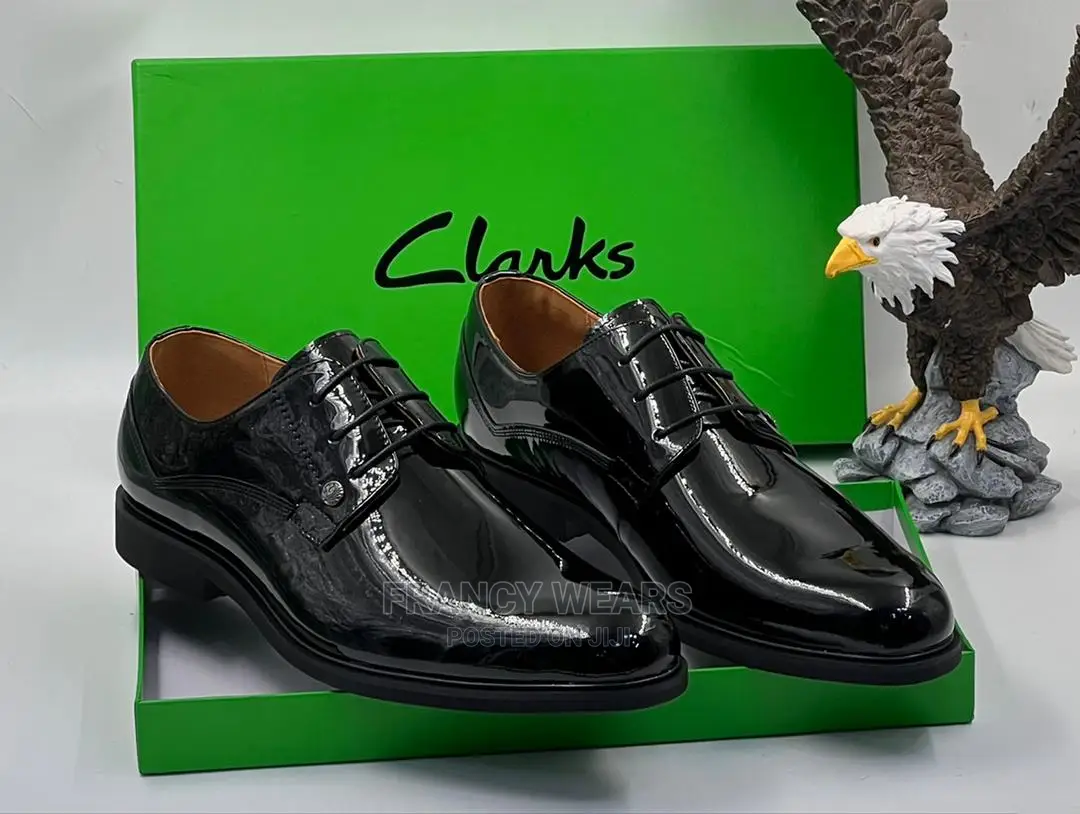 Good Quality Black Men's Clark Shoes