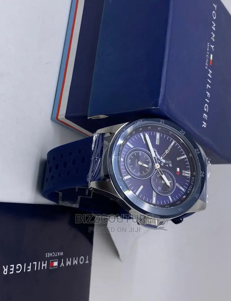 Original TOMMY HILFIGER Rubber Strap Available in Store