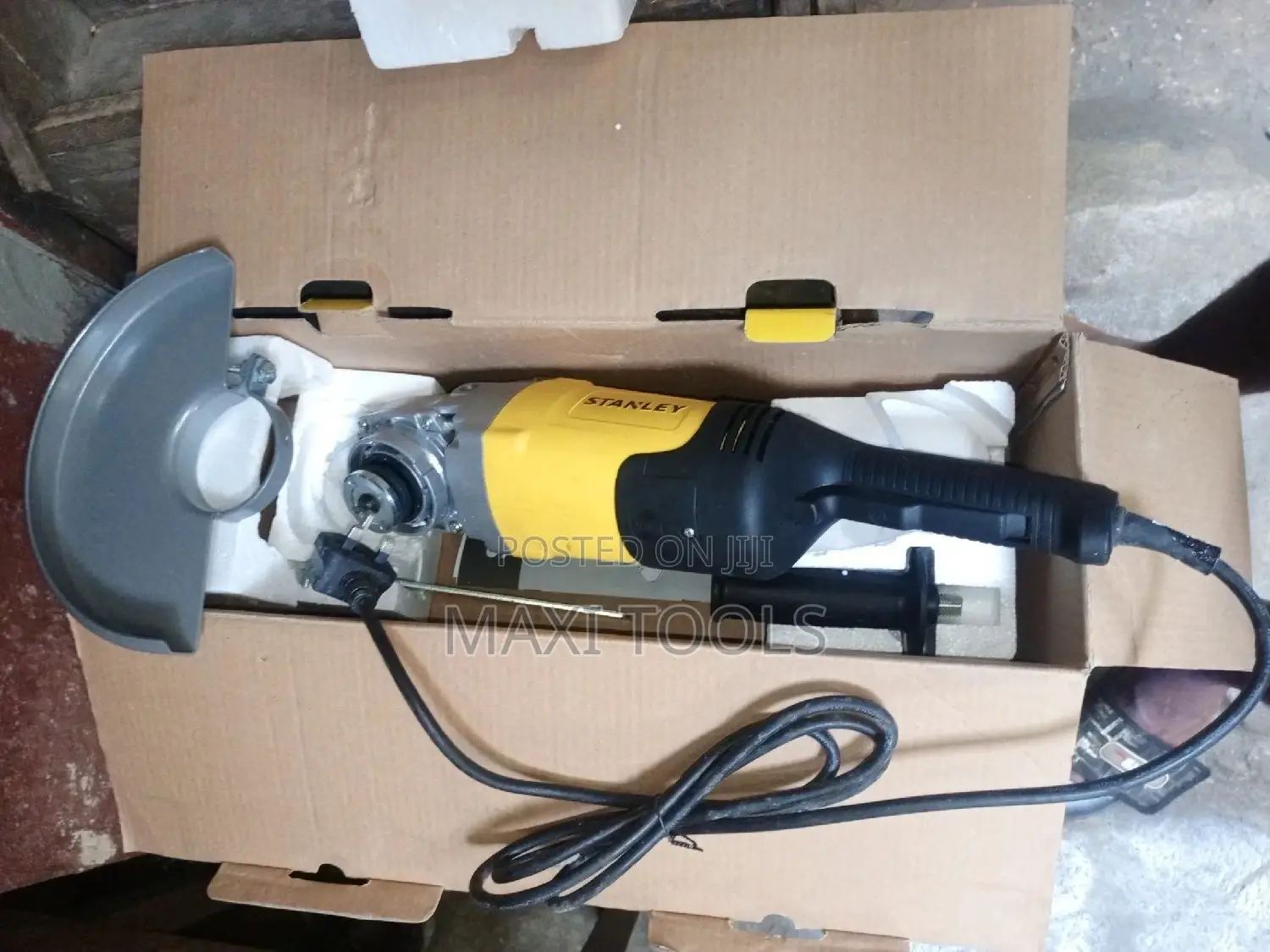 Stanley Cutting Machine