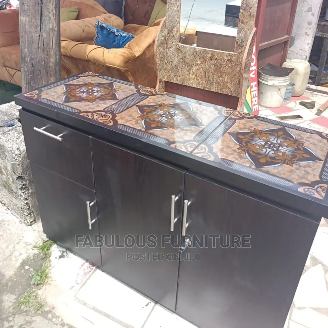 Quality Kitchen Cabinet